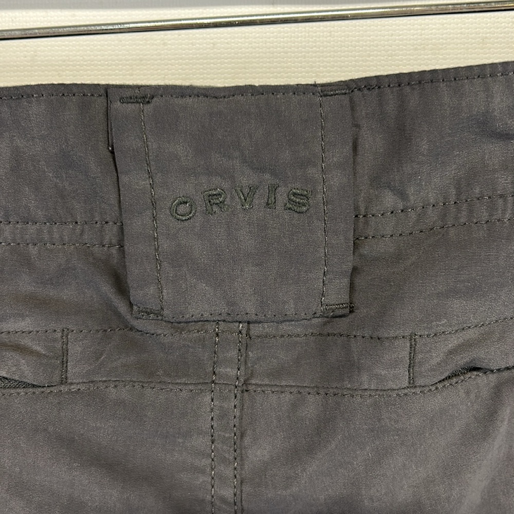 Orvis Classic Collection cargo shorts.  32 - Picture 11 of 16